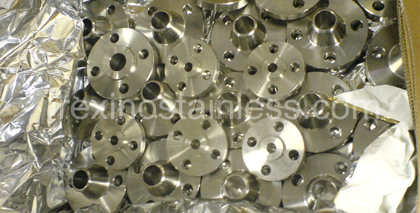 304L Stainless Steel Flange Stock At Our Stockyard 304L Stainless Steel Flange Stock At Our Stockyard
